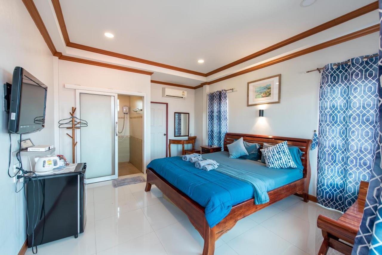 Отель Baan Virog Koh Larn Экстерьер фото